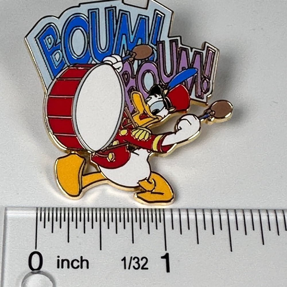 Donald Duck BAUM BAUM Drum Marching Band Musical Series Disneyland Paris VTG2003 - Picture 2 of 5